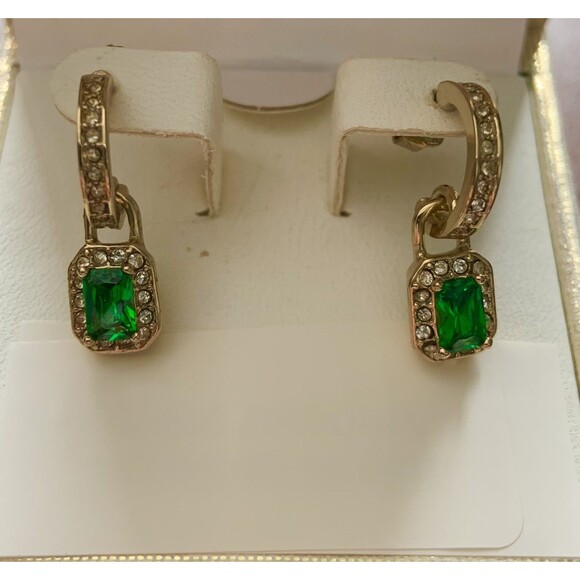 Green Clear Gold MAY BIRTHSTONE EMERALD COLOR DANGLE EARRINGS GV9 Stamp - Picture 2 of 7